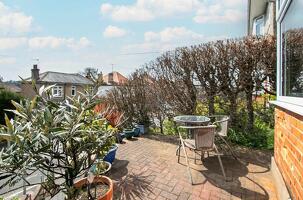 Picture #15 of Property #1278601431 in Ponsonby Road, Lower Parkstone, Poole BH14 9HE