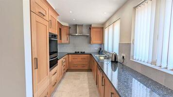 Picture #7 of Property #1278803631 in Boundary Close, Swanage BH19 2JY