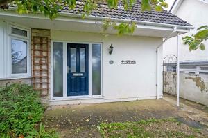 Picture #7 of Property #1279086141 in Benlease Way, Swanage BH19 2SZ