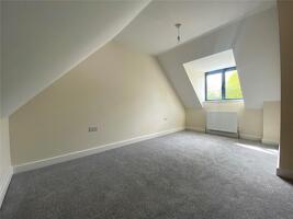 Picture #5 of Property #1288396431 in West Street, Ringwood BH24 1DY