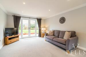 Picture #6 of Property #1288891641 in Haywards Farm Close, Verwood BH31 6XW