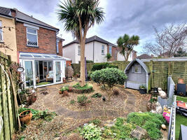 Picture #28 of Property #1290705441 in Abbott Road, Bournemouth BH9 1ET