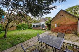 Picture #14 of Property #1292892741 in Southampton Road, Lyndhurst SO43 7BT