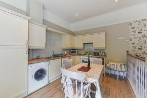 Picture #6 of Property #1292892741 in Southampton Road, Lyndhurst SO43 7BT