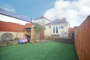 Picture #14 of Property #1296501441 in Lincoln Road, Parkstone, Poole BH12 2HU