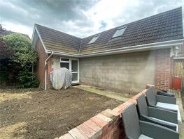 Picture #11 of Property #1297130331 in Renouf Close, Pennington, Lymington SO41 8GL