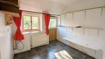 Picture #15 of Property #1297929441 in East Street, Corfe Castle BH20 5EQ