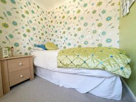 Picture #16 of Property #1299367131 in Trenley Close, Southampton SO45 2HN
