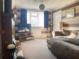 Picture #9 of Property #1299367131 in Trenley Close, Southampton SO45 2HN