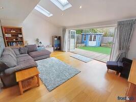 Picture #1 of Property #1299662541 in Leslie Road, Whitecliff, Poole BH14 8FJ