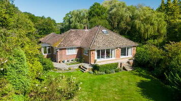 Picture #0 of Property #1299666441 in Thatchers Lane, Shirley, Bransgore, Christchurch BH23 8EG