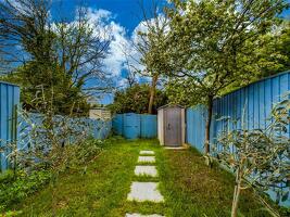 Picture #9 of Property #1300023741 in Rotterdam Drive, Christchurch BH23 1HB