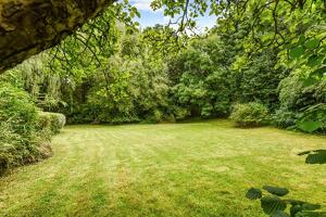 Picture #9 of Property #1304085831 in Hazel Grove, Woodlands, Southampton SO40 7AJ