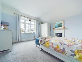 Picture #7 of Property #1304377641 in Heatherlea Road, Southbourne, Bournemouth BH6 3HN