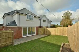 Picture #18 of Property #1304515641 in Churchill Close, Sturminster Marshall BH21 4BQ