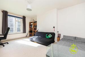 Picture #11 of Property #1304908641 in Longfleet Road, Poole BH15 2HW