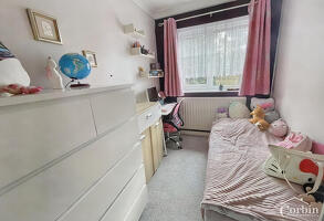 Picture #4 of Property #1305122541 in Seatown Close, Poole BH17 8BH