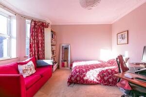 Picture #7 of Property #1305619341 in Vale Road, Lower Parkstone, Poole BH14 9AU