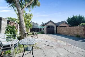 Picture #1 of Property #1308065931 in Hillman Road, Poole BH14 9EU