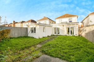 Picture #12 of Property #1308571341 in Ensbury Park Road, BOURNEMOUTH BH9 2SL