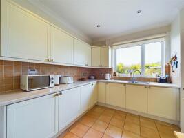 Picture #15 of Property #1308630741 in Belle Vue Road, Bournemouth BH6 3DP
