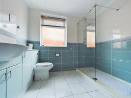Picture #9 of Property #1308630741 in Belle Vue Road, Bournemouth BH6 3DP