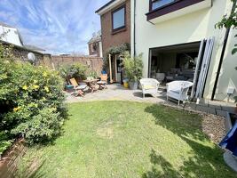 Picture #21 of Property #1308778641 in Poplar Close, Old Town Poole, Poole BH15 1LP