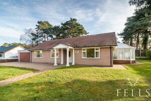 Picture #0 of Property #1309296441 in Sandy Lane, St Ives, Ringwood BH24 2LH