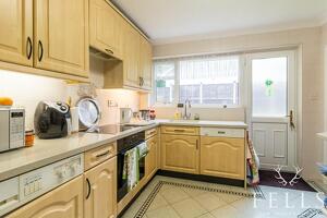 Picture #7 of Property #1309296441 in Sandy Lane, St Ives, Ringwood BH24 2LH