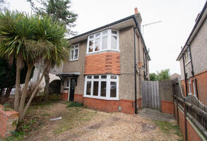 Picture #11 of Property #1310183541 in LARGE Detached House  Ashton Rd  MOORDOWN BH9 2TN