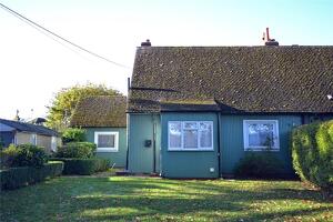 Picture #2 of Property #1310235921 in Warborne Lane, Portmore, Lymington SO41 5RH