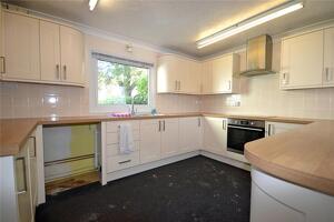 Picture #5 of Property #1310235921 in Warborne Lane, Portmore, Lymington SO41 5RH