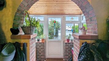 Picture #7 of Property #1310997441 in Hennings Park Road, Poole BH15 3QX
