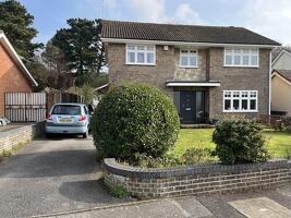 Picture #15 of Property #1311845541 in Holywell Close, West Canford Heath, Poole BH17 9BG