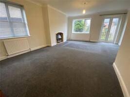 Picture #2 of Property #1314134541 in Crusader Road, Bearwood, Bournemouth BH11 9TZ