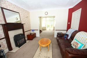 Picture #1 of Property #1314861741 in Redbreast Road North, Bournemouth BH9 3JF