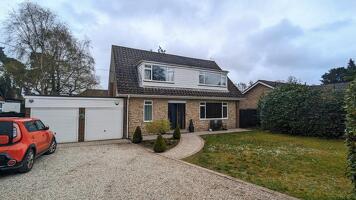 Picture #19 of Property #1316377641 in Pinewood Road, St. Ives BH24 2PA