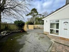 Picture #18 of Property #1317333441 in Ringwood Road, Walkford, Christchurch BH23 5RB