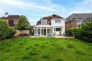 Picture #17 of Property #1318389441 in Moorfields Road, Canford Cliffs, Poole BH13 7HA