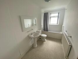 Picture #10 of Property #1318414641 in Columbia Road, Bournemouth BH10 4EQ