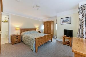 Picture #10 of Property #1318821741 in Lyndhurst Road, Ashurst, Southampton SO40 7BE