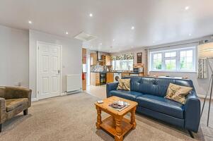 Picture #13 of Property #1318821741 in Lyndhurst Road, Ashurst, Southampton SO40 7BE