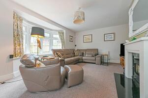 Picture #4 of Property #1318821741 in Lyndhurst Road, Ashurst, Southampton SO40 7BE