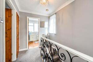 Picture #6 of Property #1319836731 in Southampton Road, Cadnam, Southampton SO40 2NF
