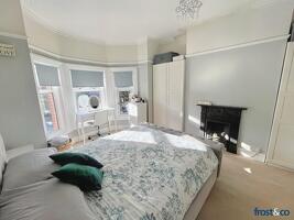 Picture #9 of Property #1319966241 in Alexandra Road, Alexandra Park, Poole BH14 9EW