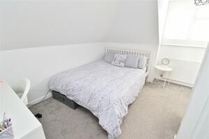 Picture #19 of Property #1320213141 in Ringwood Road, Verwood BH31 7AB