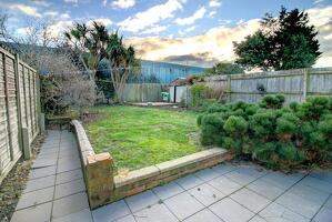 Picture #8 of Property #1320449241 in Brooks Close, Ringwood BH24 1NE