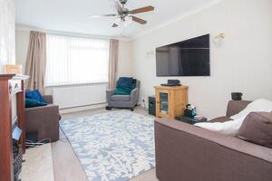 Picture #1 of Property #1321011741 in Totton SO40 3JN