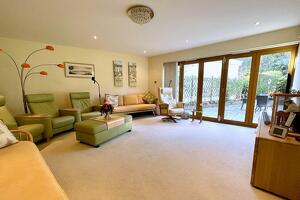 Picture #8 of Property #132213868 in The Glade, Ashley Heath BH24 2HR