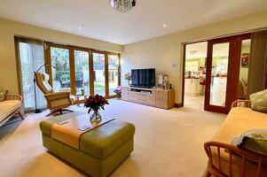 Picture #9 of Property #132213868 in The Glade, Ashley Heath BH24 2HR